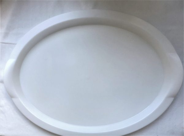 location de plateau ovale blanc en plastique